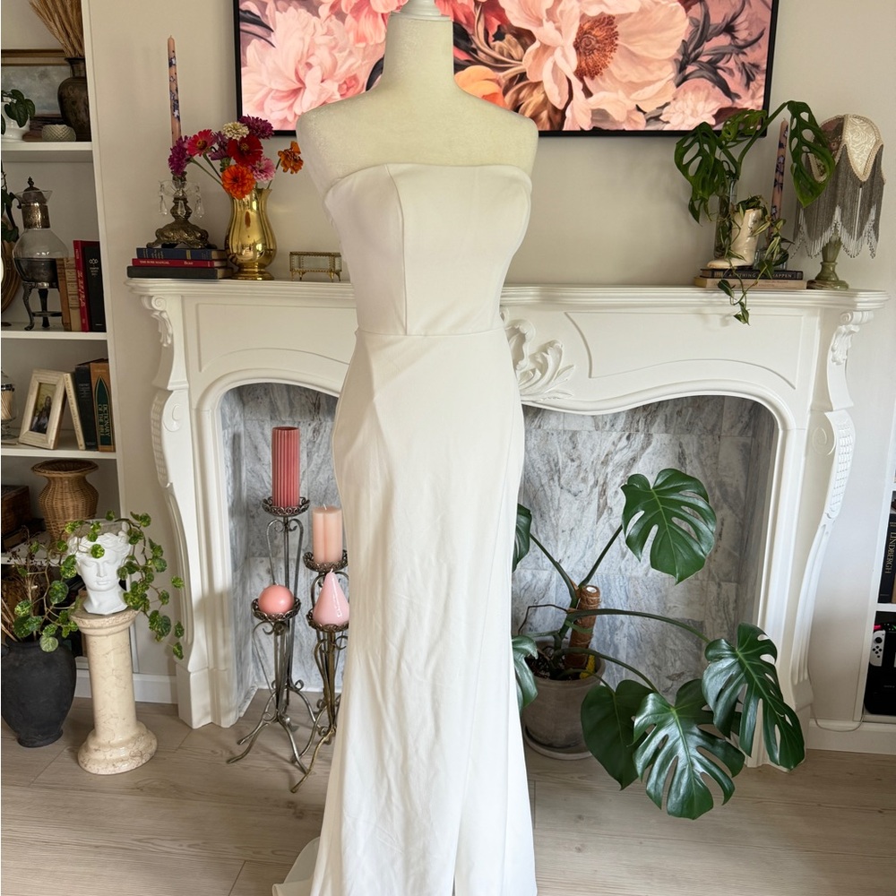 La Femme Strapless Evening Dress in White 27035 - Picture 3 of 13